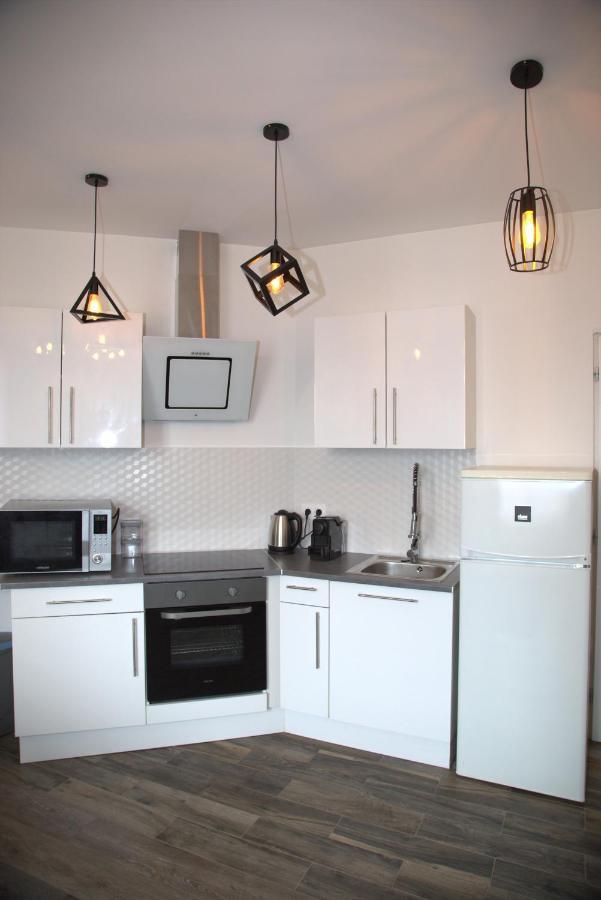 Les Lofts De Provins: Apt 4 מראה חיצוני תמונה