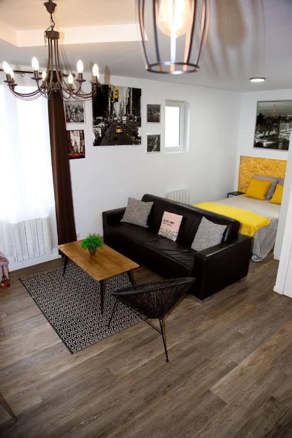 Les Lofts De Provins: Apt 4 מראה חיצוני תמונה